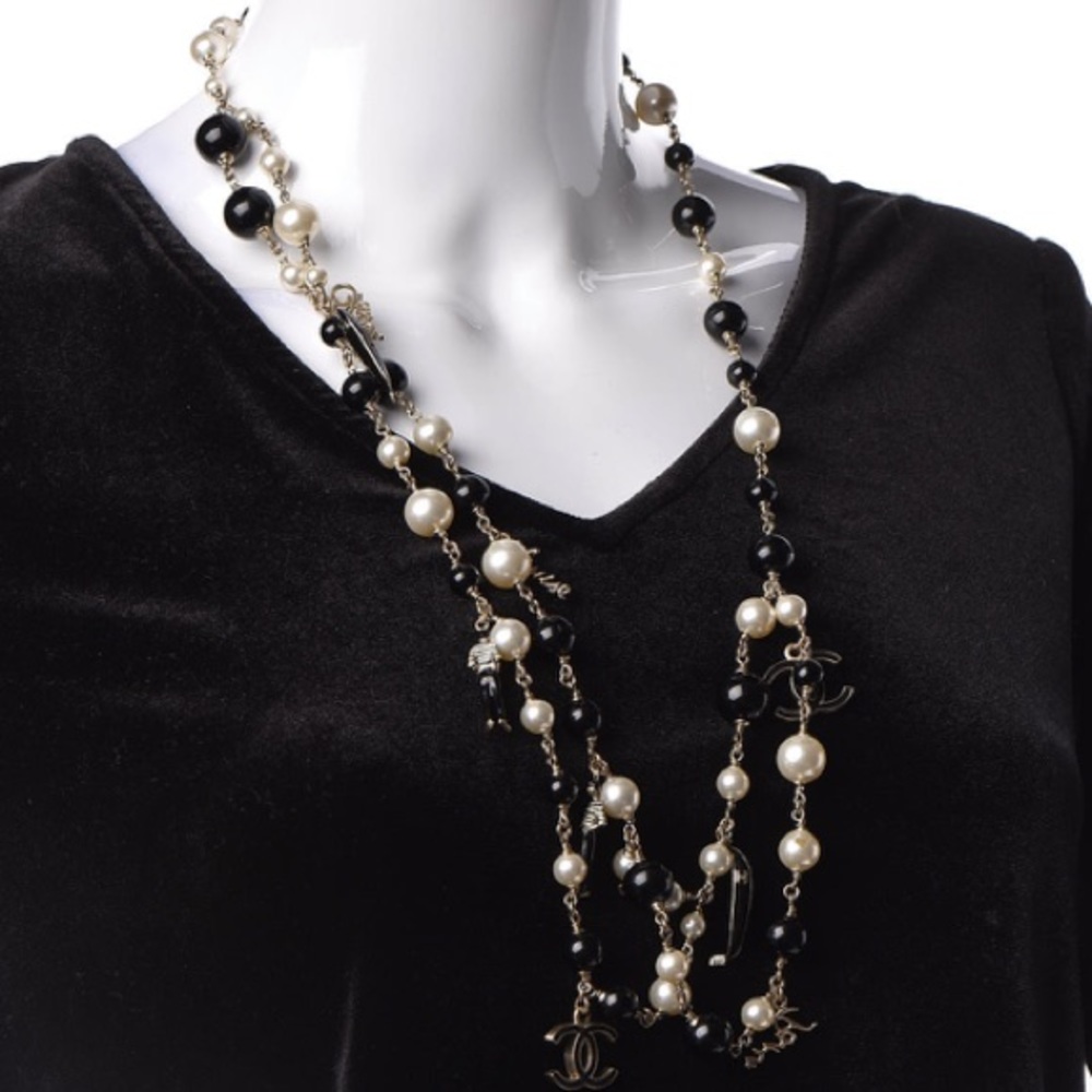 CHANEL Pearl Bead CC Coco Long Necklace